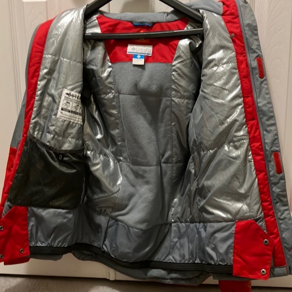 Columbia winter jacket.  Boy’s size large. - Picture 7 of 10